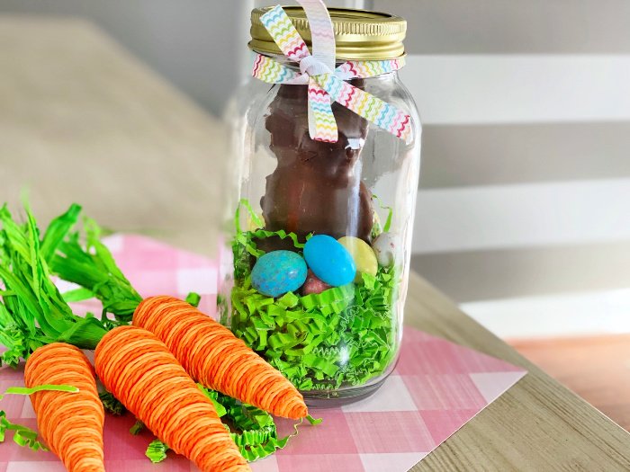 Easter mason jar craft favors