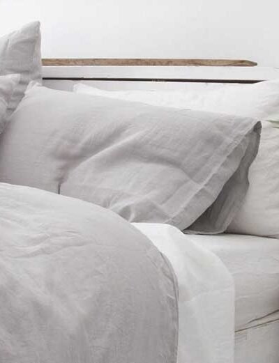 Linen Bedsheets Over Cotton