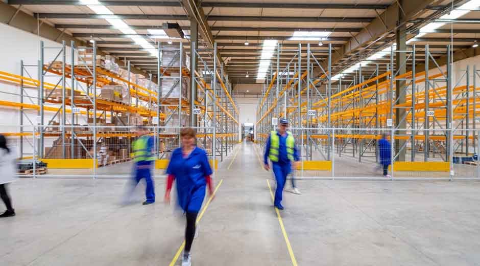 5-Essential-Strategies-to-Enhance-Efficiency-in-Your-Warehouse