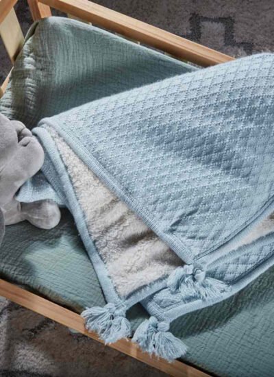 10 Must-Have Baby Blankets for Every New Parent