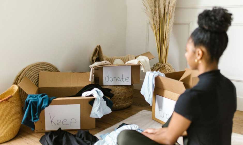 Breathe Easy, Live Lighter: Declutter Your Space and Improve Your Indoor Air Quality