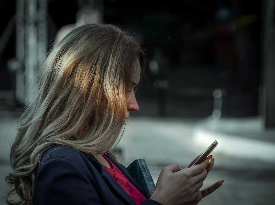 How to Leverage Texting for Direct Customer Connection