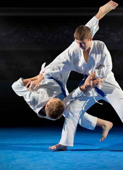 MMA vs Karate: Which One's Right for You?