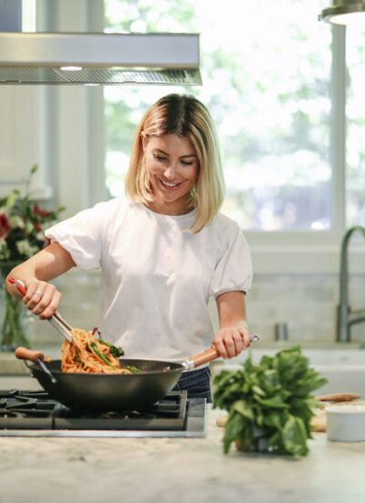 How to Naturally Manage Allergies, Starting in the Kitchen
