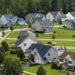 Choosing the right neighbourhood