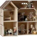 From Dollhouse Dreams to Real Kitchen Scenes