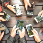 Simple Ways to Stay On Track Without Using Your Phone All Day