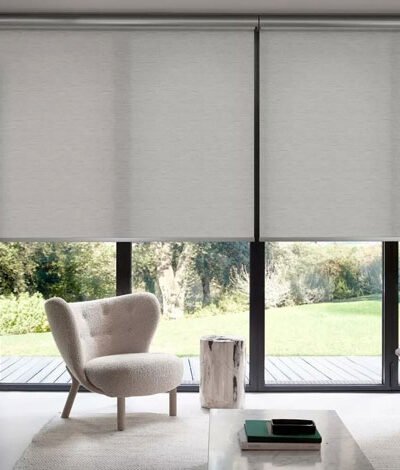 3 Ways in Which Adding Roller Blinds to the Outside of Your Home Could Enhance Its Aesthetics