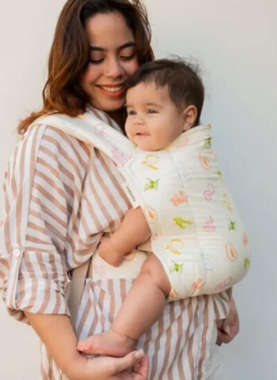 What to Know Before Choosing a Baby Carrier
