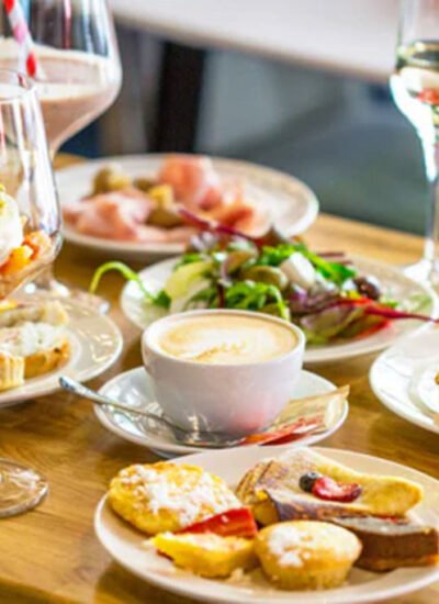 The Secret to Hosting a Flawless Weekend Brunch With Perfect Drink Pairings