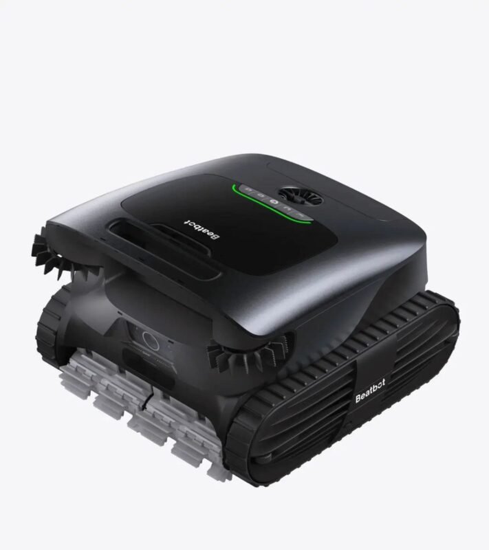 how-a-swimming-pool-robotic-cleaner-transforms-ear-1