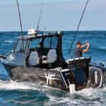 the-practical-advantages-of-hardtop-boats-for-offs-1